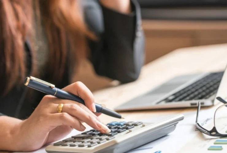 Fórmula dos juros compostos: como calcular e fazer seu dinheiro render mais