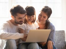 Como ganhar dinheiro com o computador 10 ideias