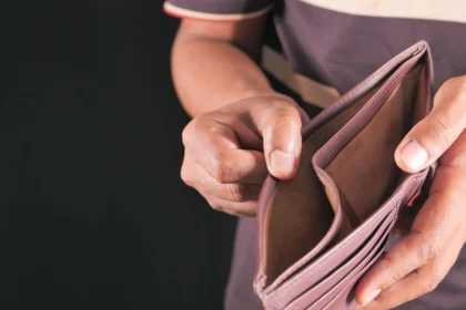 Como quitar dívidas com banco guia prático para retomar o controle financeiro