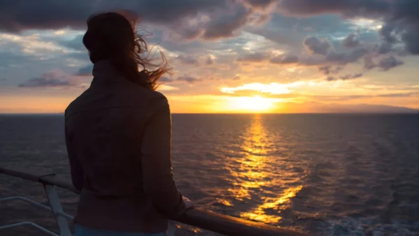 O ponto cego da sua relação com o dinheiro que mantém você dependente mesmo ganhando bem