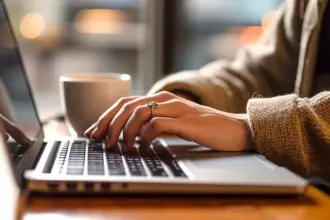 Como ganhar dinheiro com blog em 2026