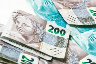 600 dólares em reais quanto vale hoje